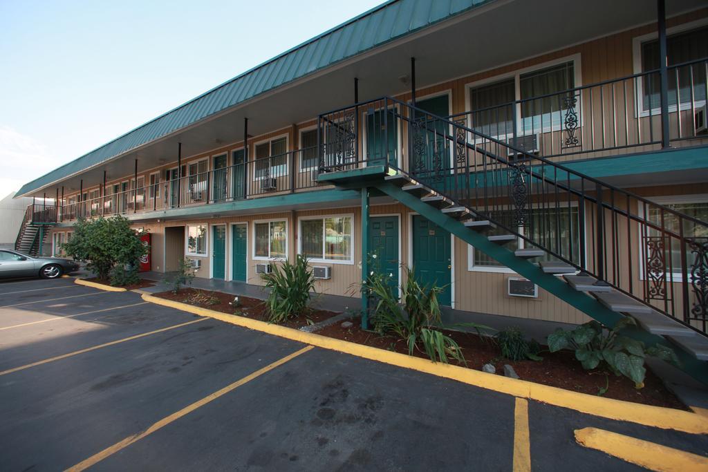 Executive Motel Eugene Luaran gambar